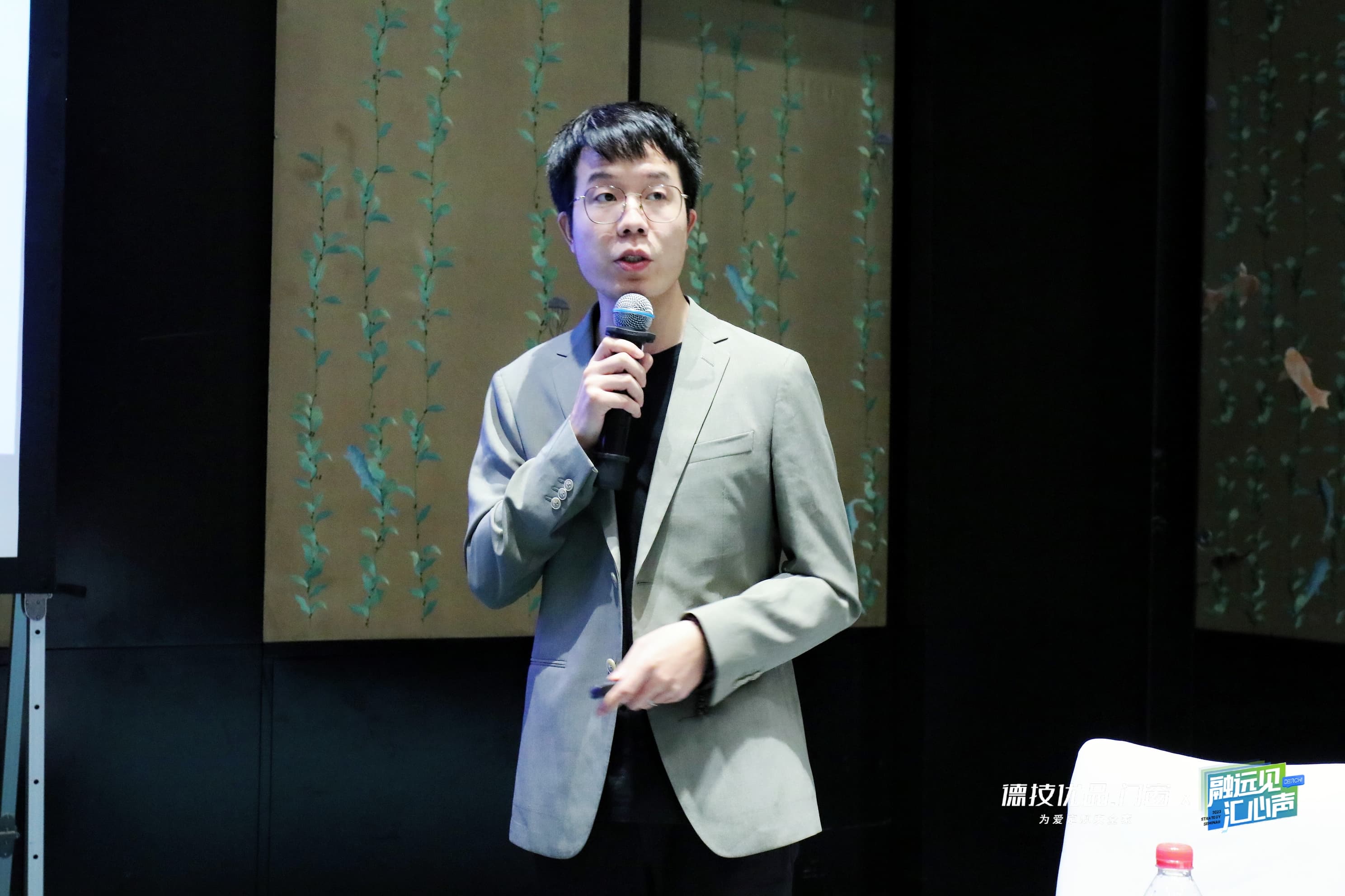 081701999812308298.jpg 微信图片_20231206115646.jpg