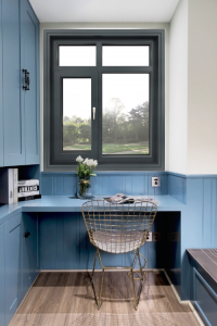 创业做铝合金门窗加盟好吗？门窗加盟选什么产品？