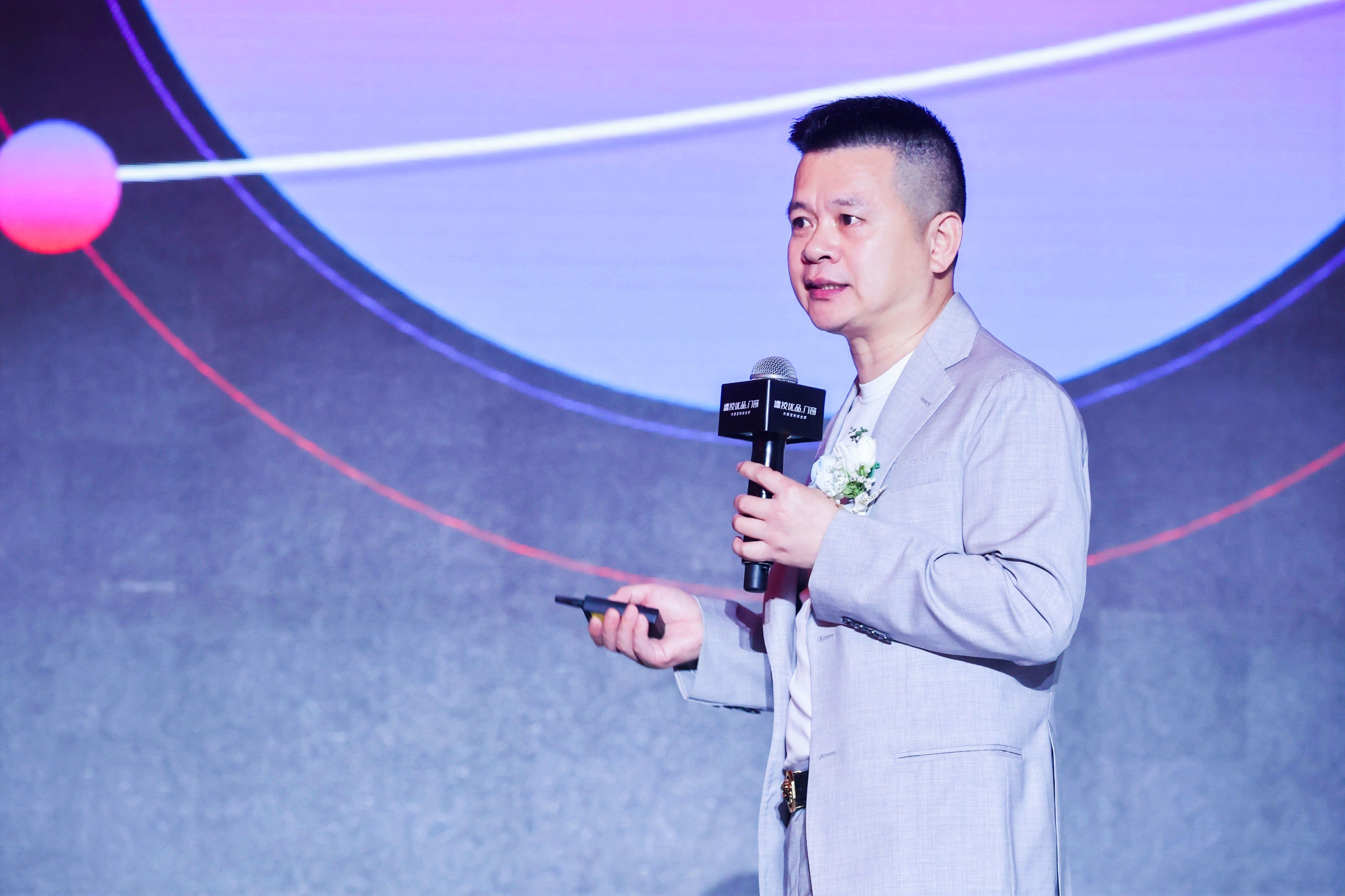 161686907077883189.jpg 161686907075374827.jpg