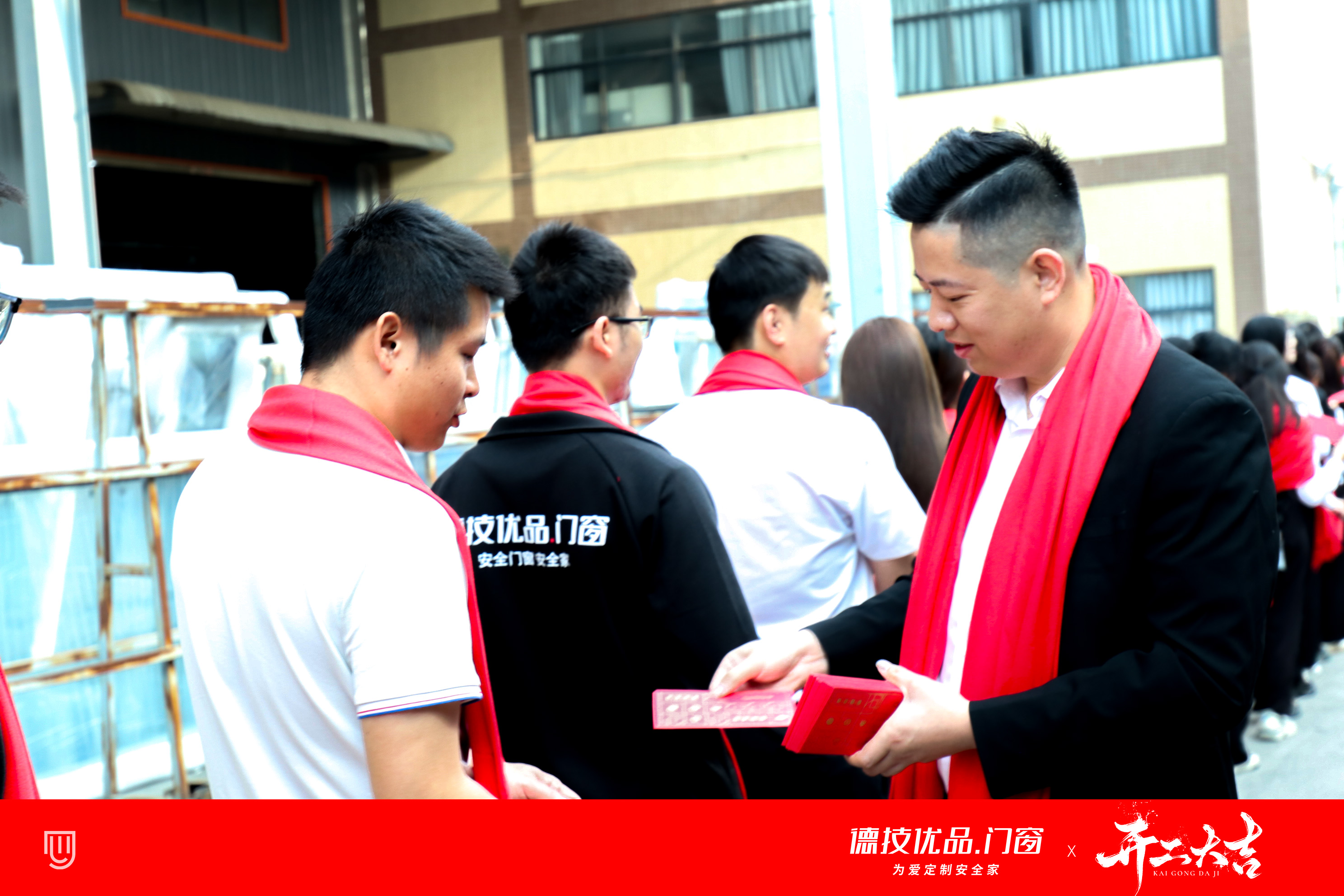 261708940893163057.jpg 3.jpg