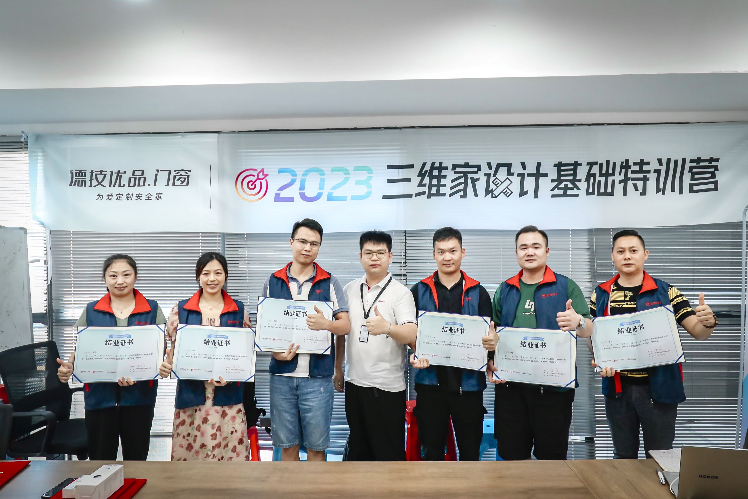 281690538237263126.jpg 16.jpg